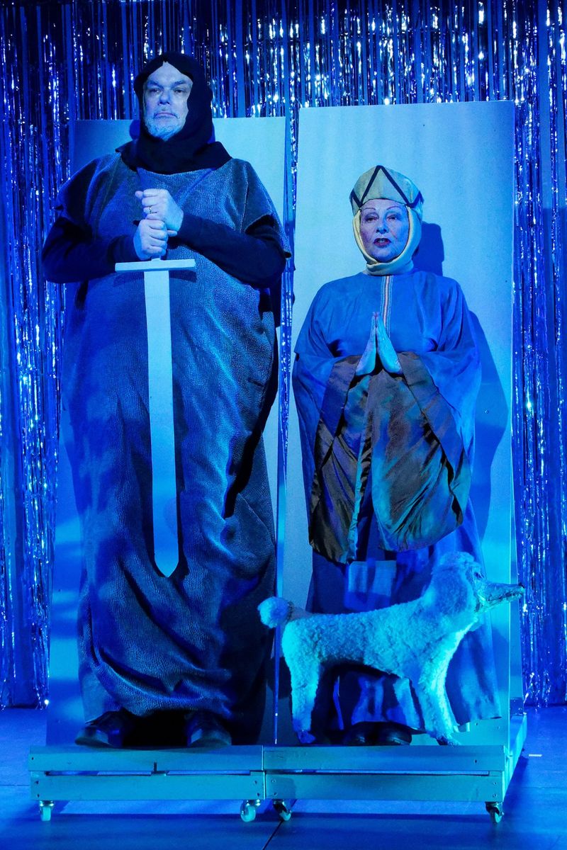 1022 DSC03257 - e00s