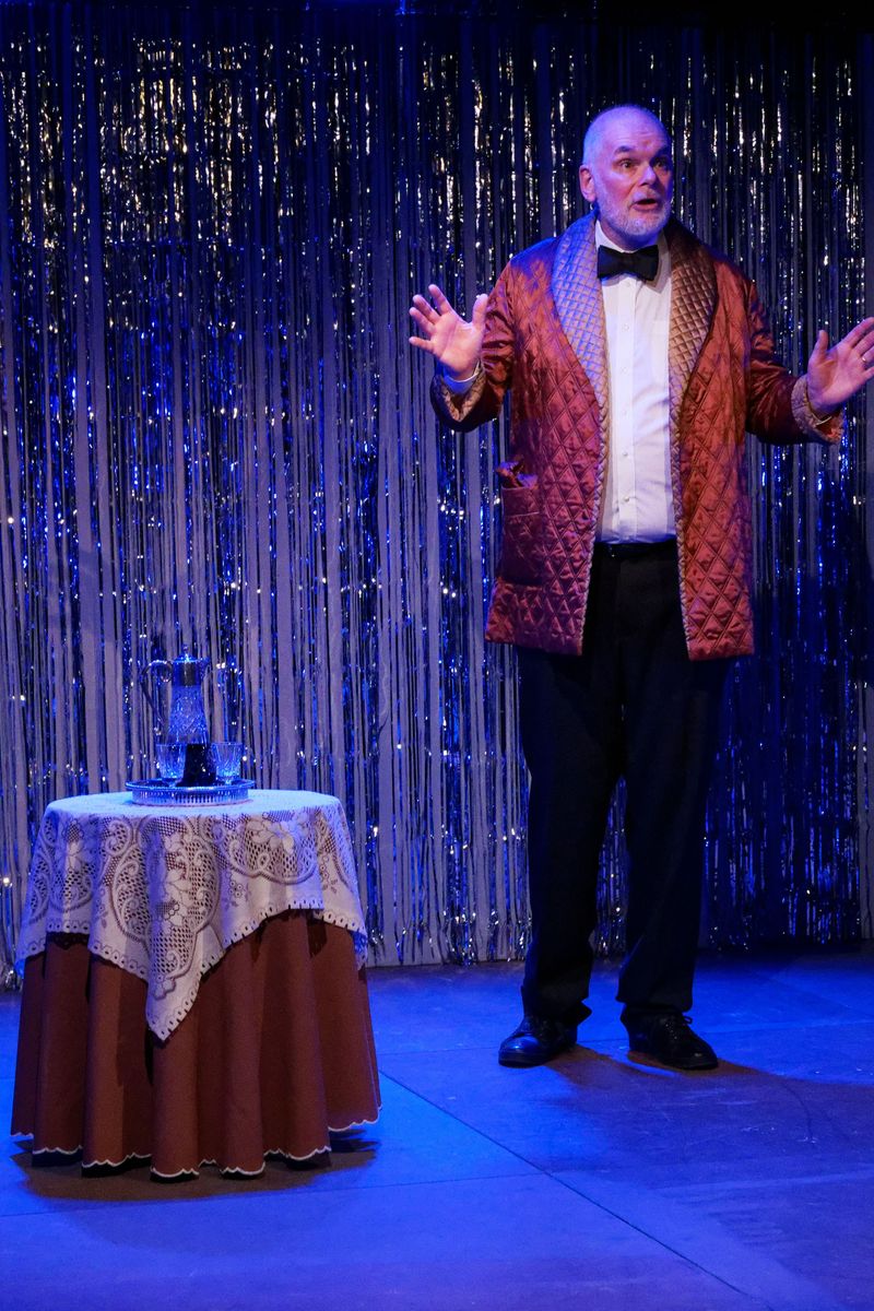 2053 DSC03585 - e00_1