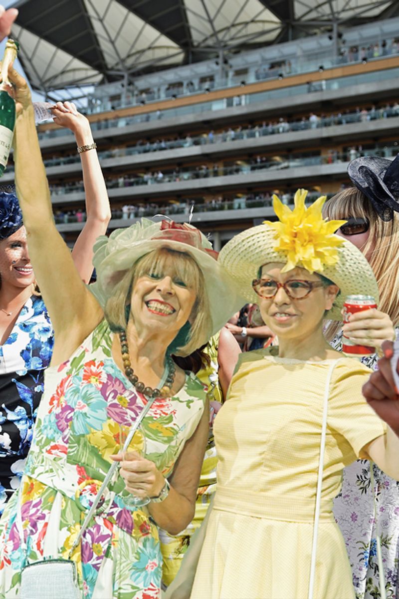 Christine &amp; Cynthia Cheer