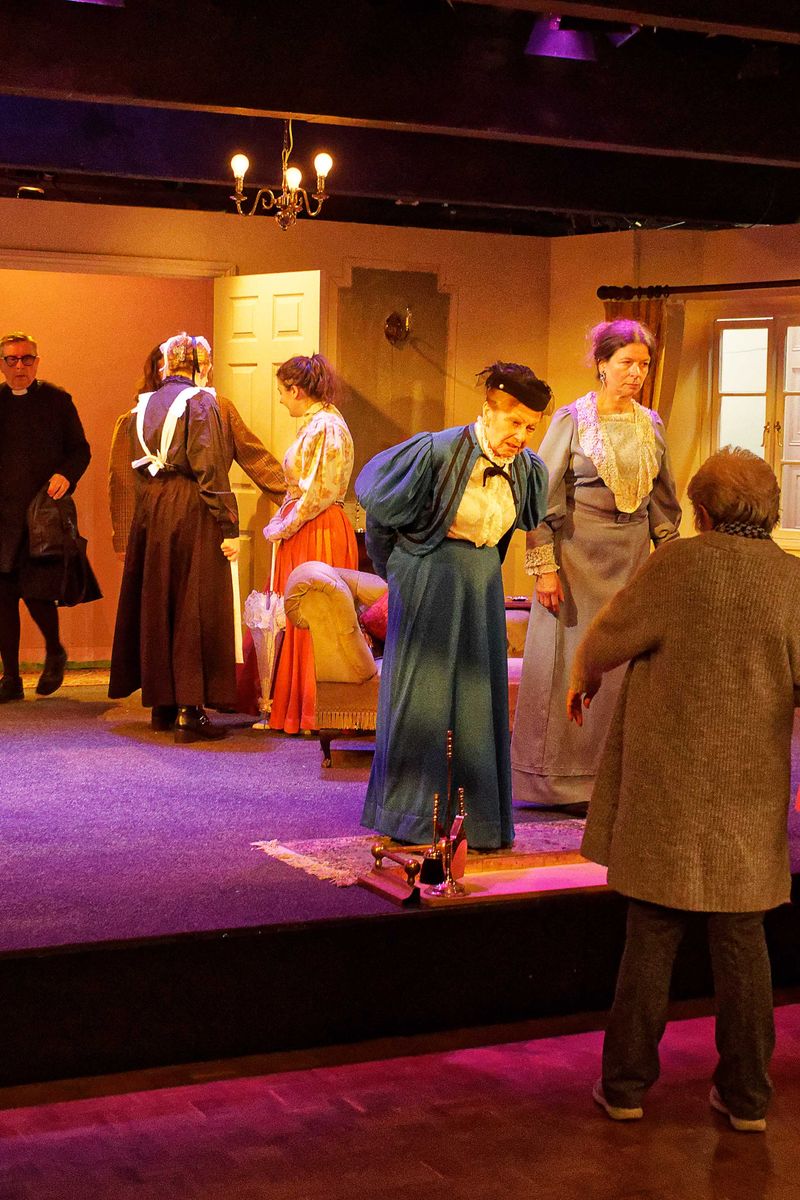 Lord Arthur Savile's Crime - dsc05146-e00hp.jpg