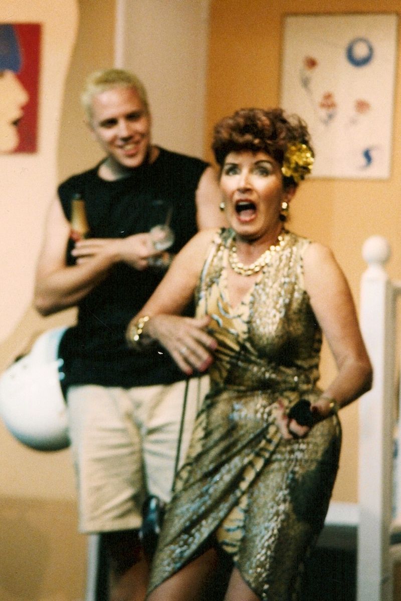 Fringe_Benefits,Ian-Paul_Munday,Valerie_Simpson