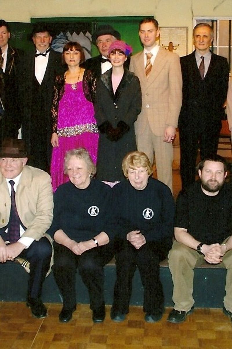 Ghost Train cast &amp; crew