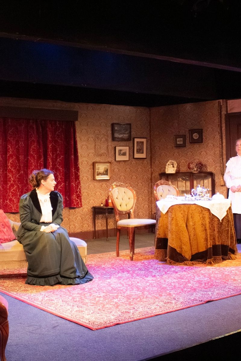 Gaslight - img_1220.jpeg