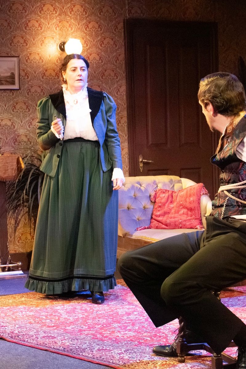 Gaslight - img_1239.jpeg