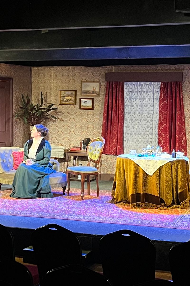 Gaslight - img_5384.jpeg